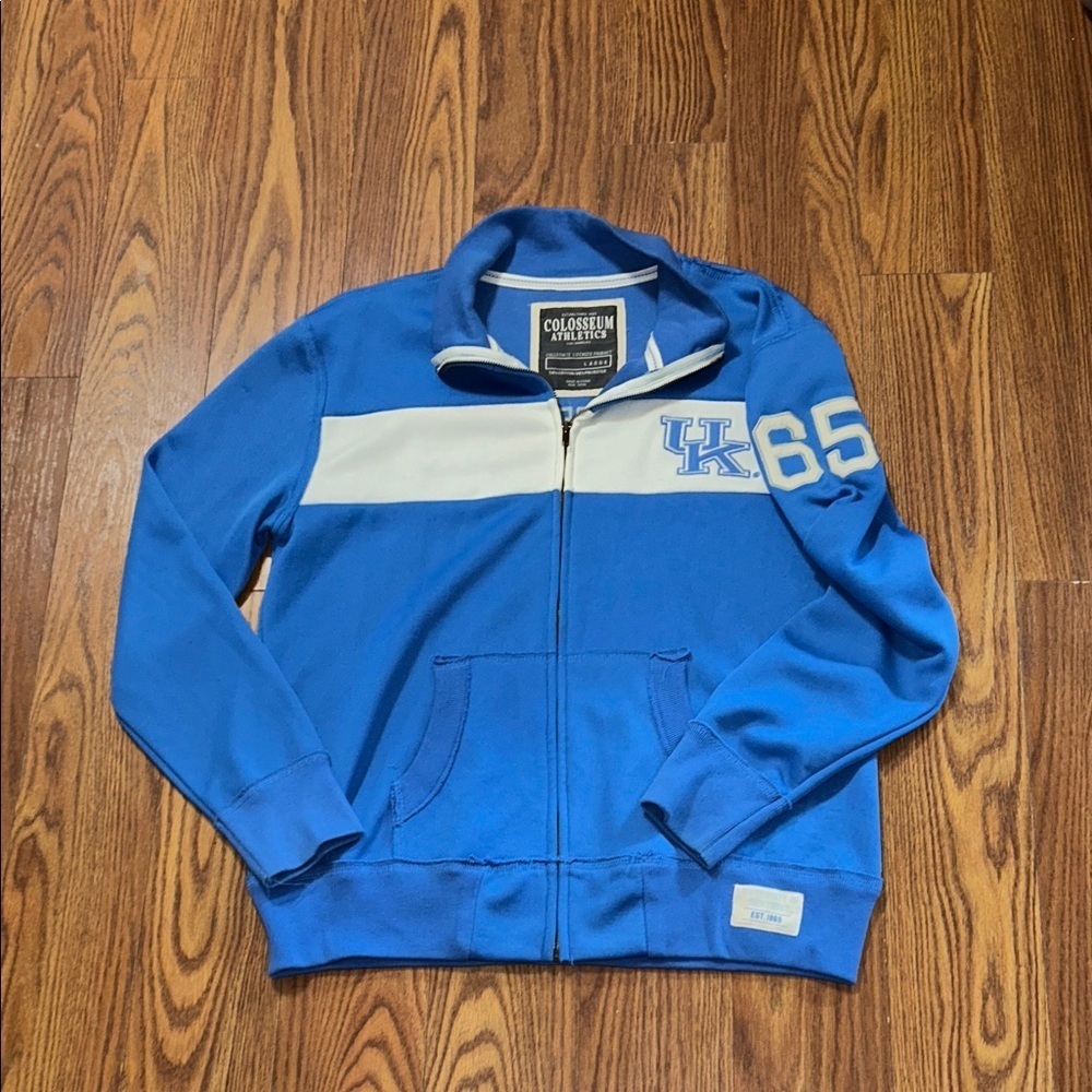 Y2K Colosseum University of Kentucky Wildcats Distressed Blue and White Jacket L